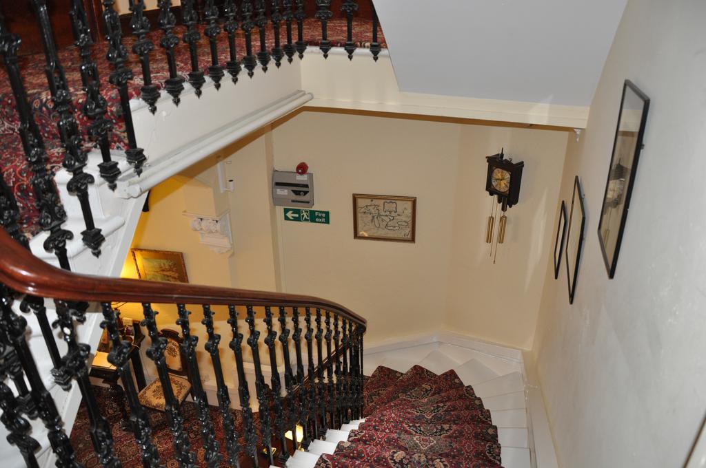 Ayres Guest House Oban Bilik gambar